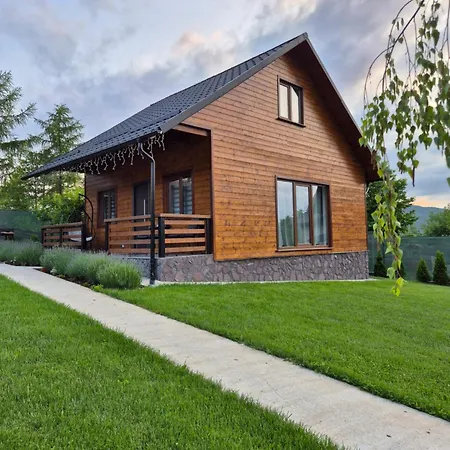 Casuta Sofiei Holiday home *